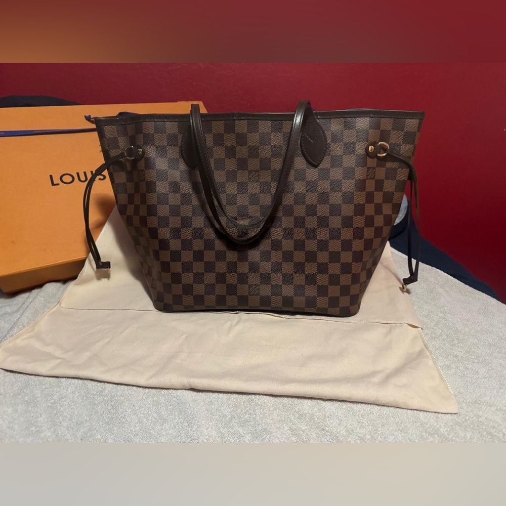 Lv Bag - image 1